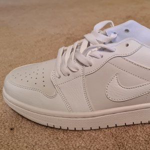 New (NBW) NIKE AIR JORDAN low 1G